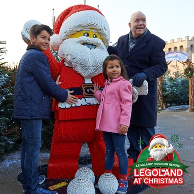 lego-santa-with-christmas-logo